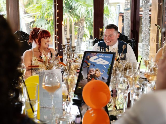 Jonny and Kiera's Wedding in Stadhampton, Oxfordshire 26