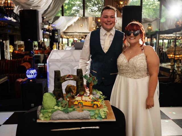 Jonny and Kiera's Wedding in Stadhampton, Oxfordshire 34