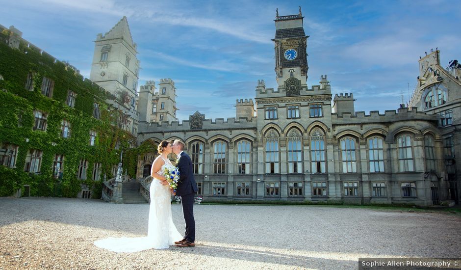 Dom and Natalie's Wedding in Goole, North Yorkshire