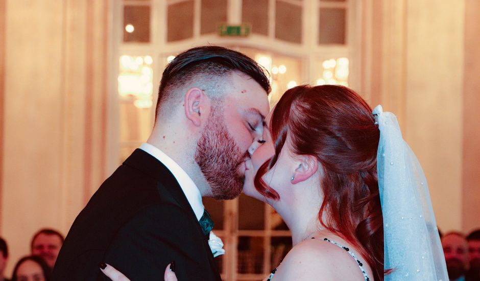 Jake  and Lauren's Wedding in Liverpool, Merseyside