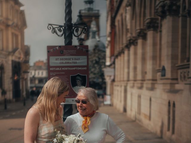 Simon and Annabelle's Wedding in Northampton, Northamptonshire 11