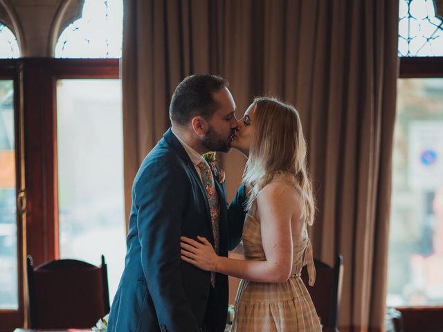 Simon and Annabelle's Wedding in Northampton, Northamptonshire 15