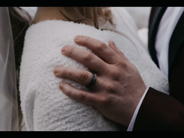 John and Clíodhna&apos;s Wedding in Lower Lough Erne, Co Fermanagh 17