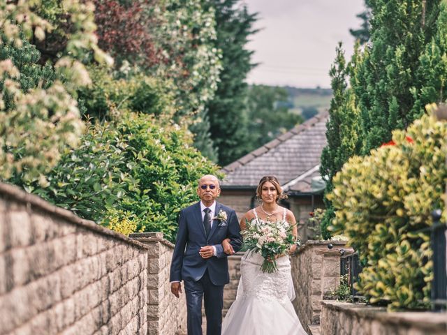 Stuart and Varsha&apos;s Wedding in Preston, Lancashire 8