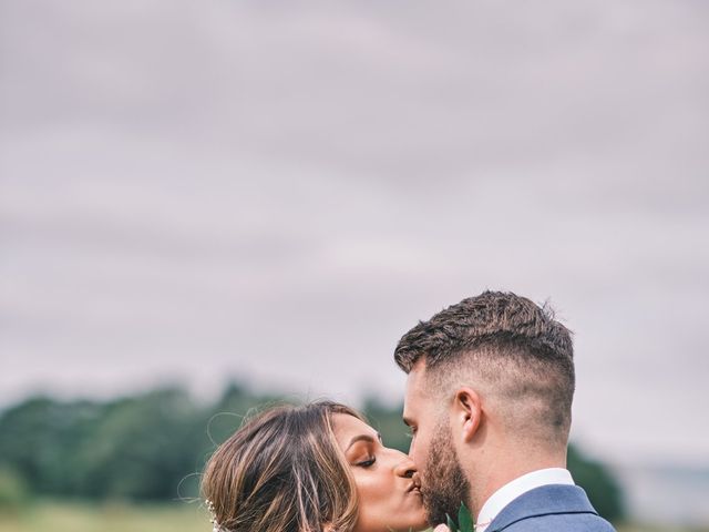 Stuart and Varsha&apos;s Wedding in Preston, Lancashire 10