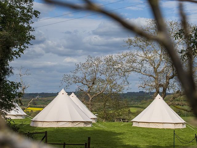 Matt and Laura&apos;s Wedding in Bromsgrove, Worcestershire 13