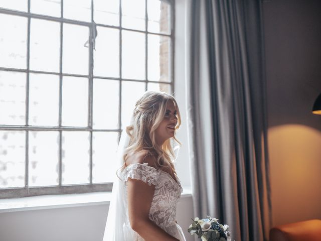 darren and Becky's Wedding in Liverpool, Merseyside 1