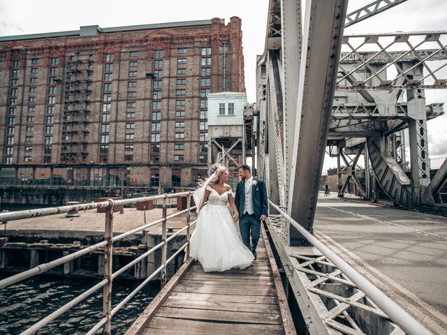 darren and Becky's Wedding in Liverpool, Merseyside 18