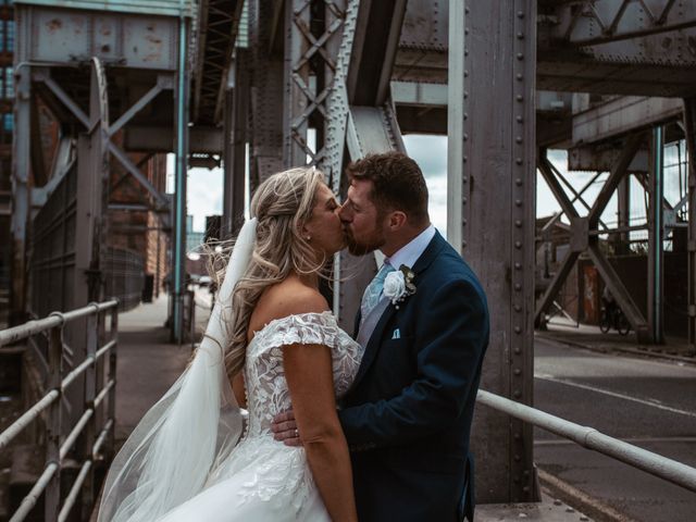 darren and Becky's Wedding in Liverpool, Merseyside 23