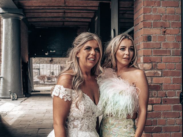 darren and Becky's Wedding in Liverpool, Merseyside 33