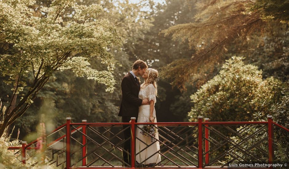 Jess and David's Wedding in Penrhyndeudreath, Gwynedd