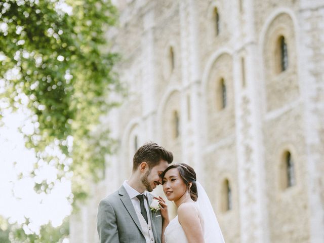 Denys and Emily's Wedding in London Bridge, East Central London 28