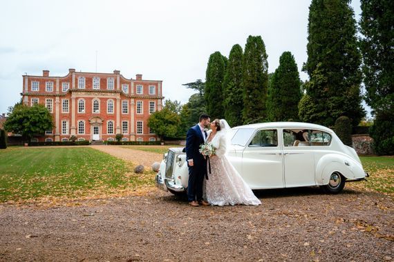 Joe and Hannah&apos;s Wedding in Chicheley, Buckinghamshire 10