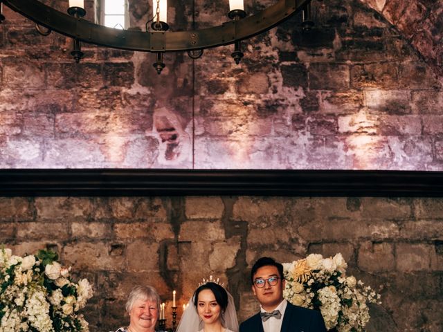 Young and Summer&apos;s Wedding in Midlothian , Lothian &amp; Borders 12