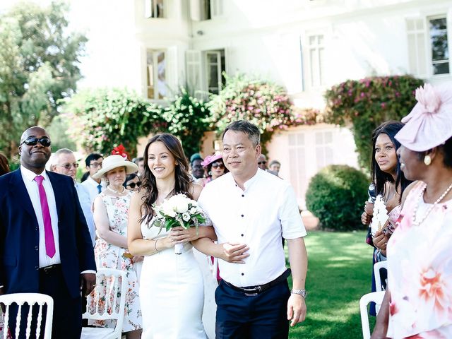 Andre and Charlene&apos;s Wedding in Petty France, Herefordshire 13