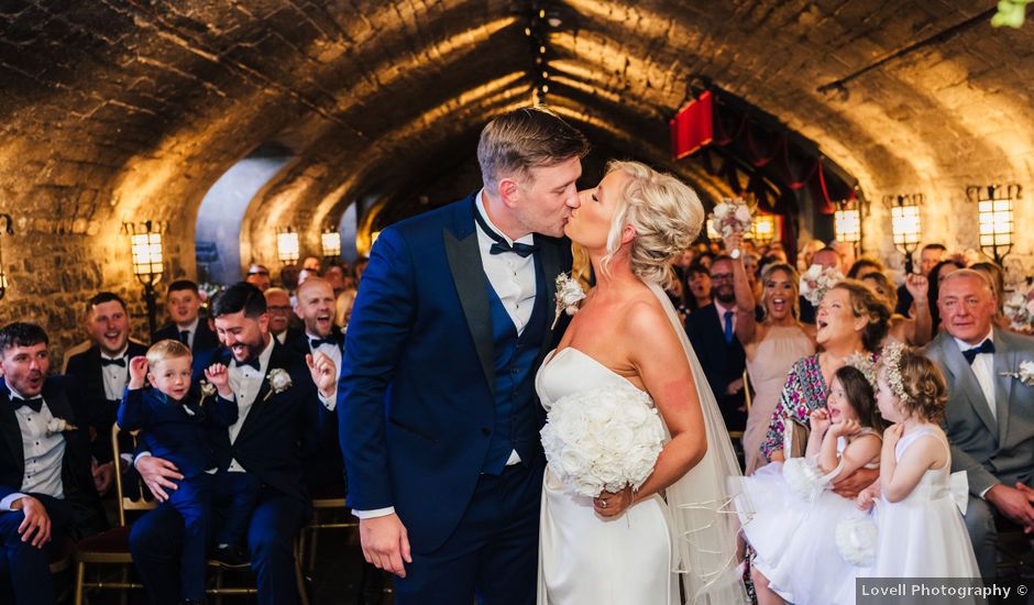 Dan and Gemma's Wedding in Cardiff Castle, Cardiff