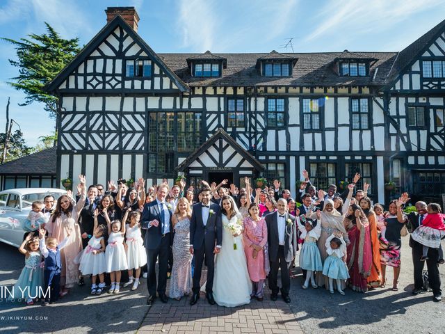 Sunil and Fatima&apos;s Wedding in Borehamwood, Hertfordshire 20