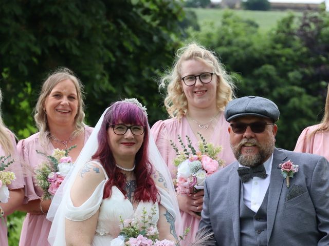 Lynsey and Mark&apos;s Wedding in Denby Dale, West Yorkshire 8