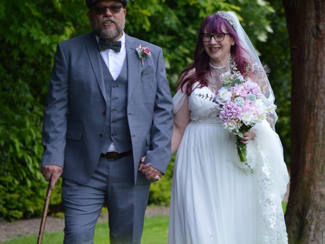 Lynsey and Mark&apos;s Wedding in Denby Dale, West Yorkshire 18