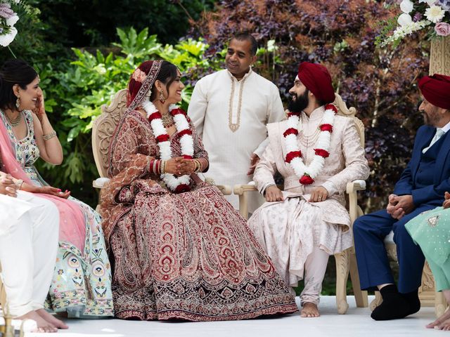 Ishvinder and Nisha's Wedding in Hemel Hempstead, Hertfordshire 26