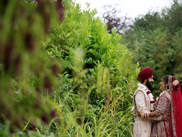 Ishvinder and Nisha's Wedding in Hemel Hempstead, Hertfordshire 56