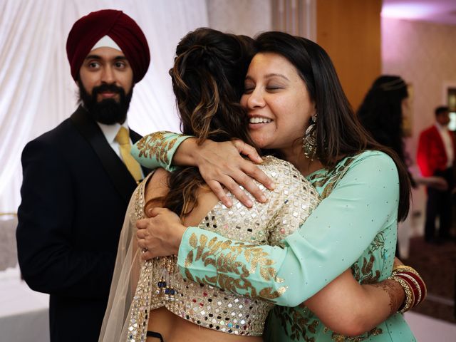 Ishvinder and Nisha's Wedding in Hemel Hempstead, Hertfordshire 85
