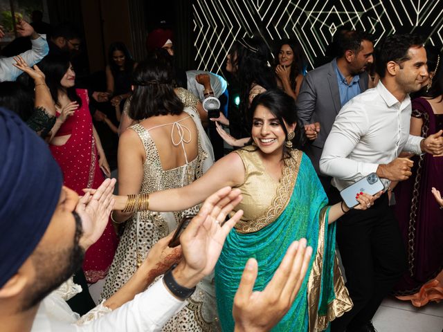 Ishvinder and Nisha's Wedding in Hemel Hempstead, Hertfordshire 96