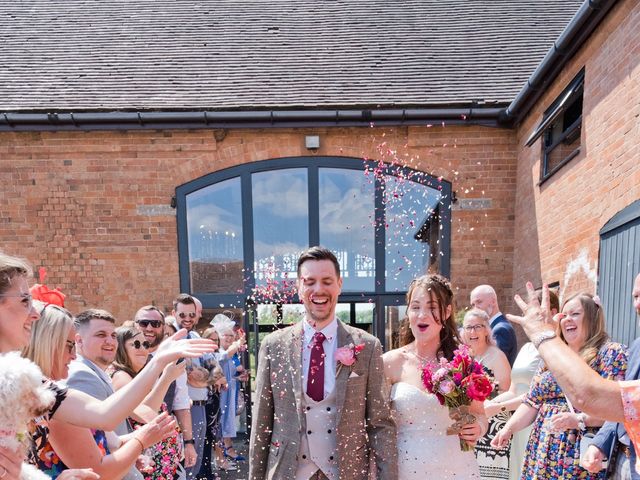 Natalie and Ben&apos;s Wedding in Stratford on Avon, Warwickshire 9