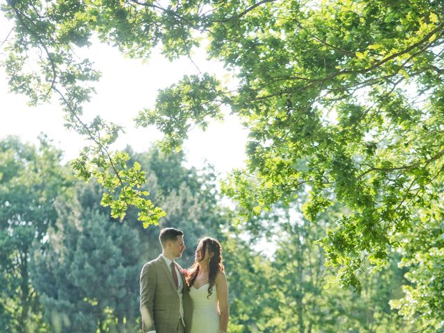 Natalie and Ben&apos;s Wedding in Stratford on Avon, Warwickshire 20