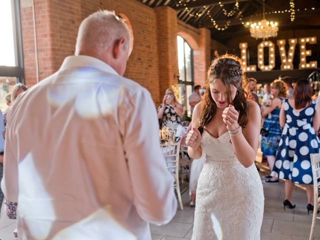 Natalie and Ben&apos;s Wedding in Stratford on Avon, Warwickshire 28