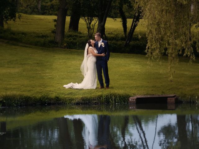 George and Molly&apos;s Wedding in Maldon, Essex 2