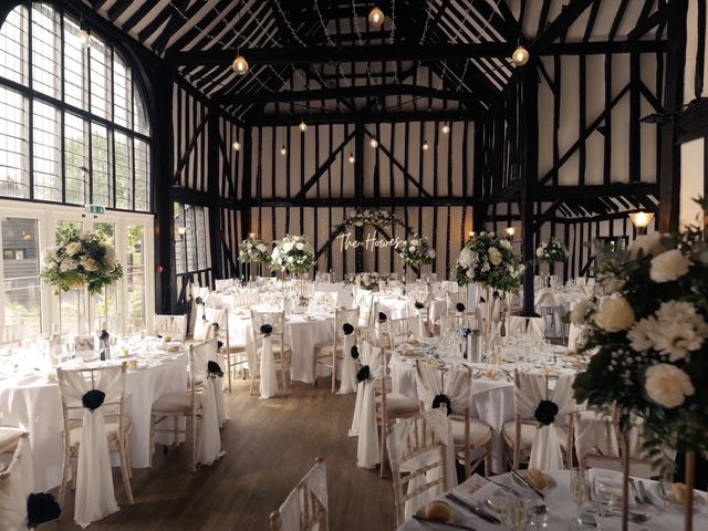 George and Molly&apos;s Wedding in Maldon, Essex 5