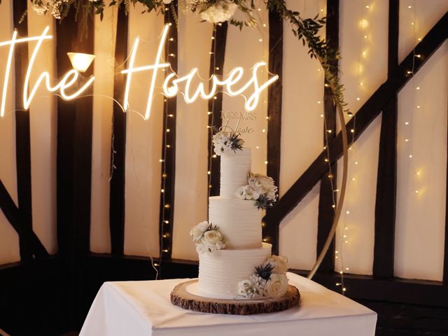 George and Molly&apos;s Wedding in Maldon, Essex 7