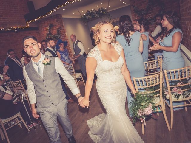 Melissa and Ben&apos;s Wedding in Spalding, Lincolnshire 7