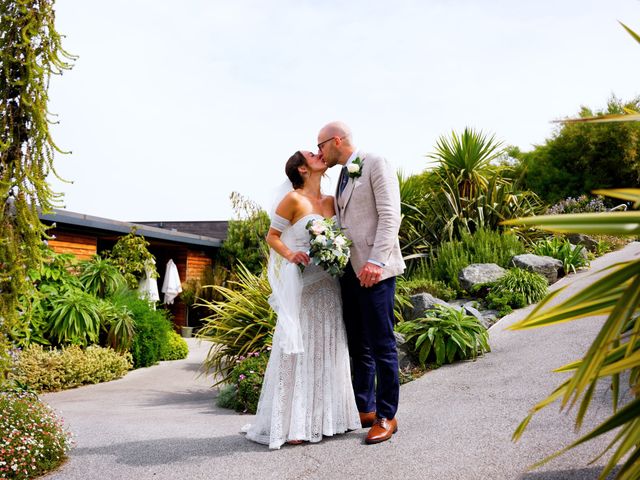 Lisa and Alex&apos;s Wedding in St. Ives, Cornwall 7