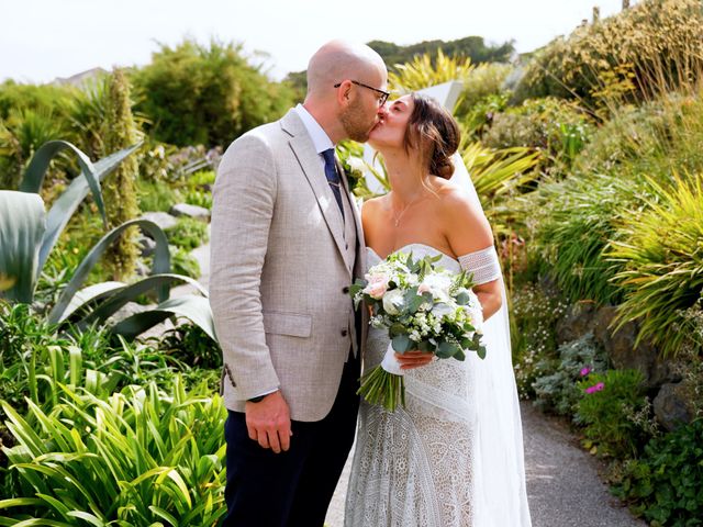 Lisa and Alex&apos;s Wedding in St. Ives, Cornwall 8