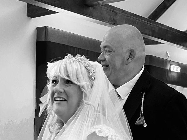 Justin and Esther 's Wedding in Marston, Lincolnshire 11