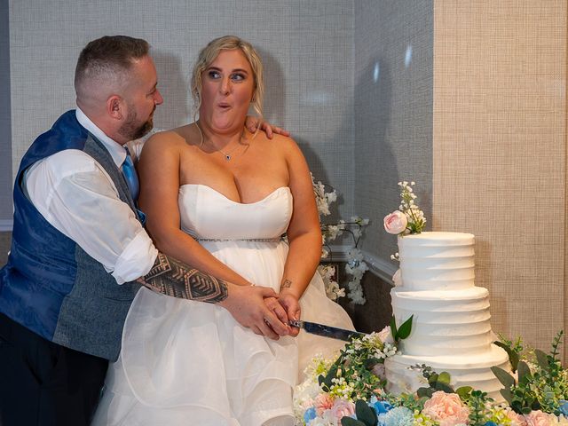 Holly and Nick's Wedding in Rutland Water, Rutland 12