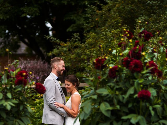 Katie and Jack&apos;s Wedding in Daventry, Northamptonshire 31