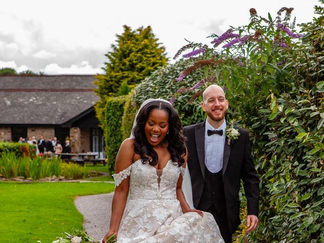 Matthew and Virginia&apos;s Wedding in Clitheroe, Lancashire 32