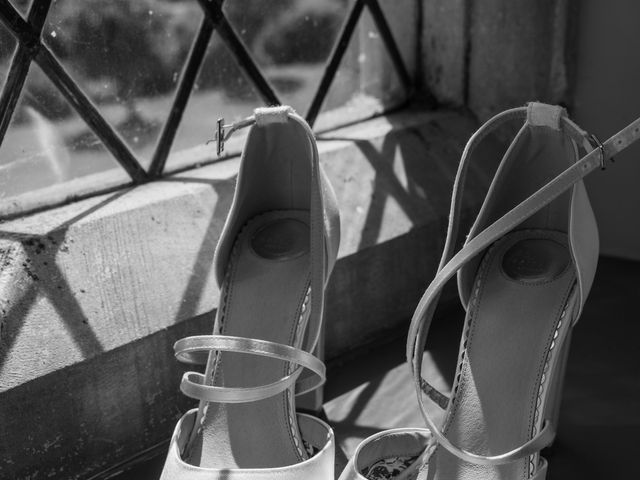 Nicola Bond and Gary's Wedding in Leicester, Leicestershire 3