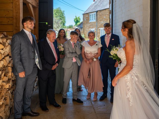 Nicola Bond and Gary's Wedding in Leicester, Leicestershire 14