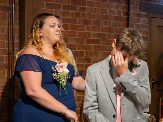 Nicola Bond and Gary's Wedding in Leicester, Leicestershire 28
