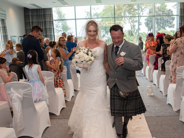 Duncan and Victoria&apos;s Wedding in Oldmeldrum, Aberdeen &amp; Deeside 18