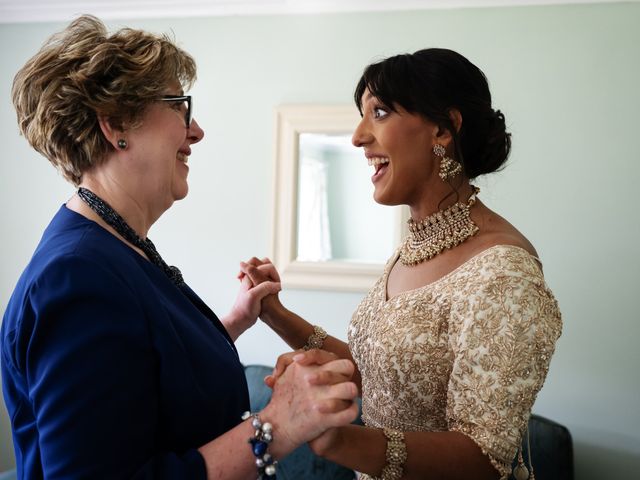 Will and Rebecca's Wedding in Stowe, Buckinghamshire 5