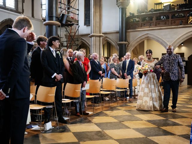 Will and Rebecca's Wedding in Stowe, Buckinghamshire 16