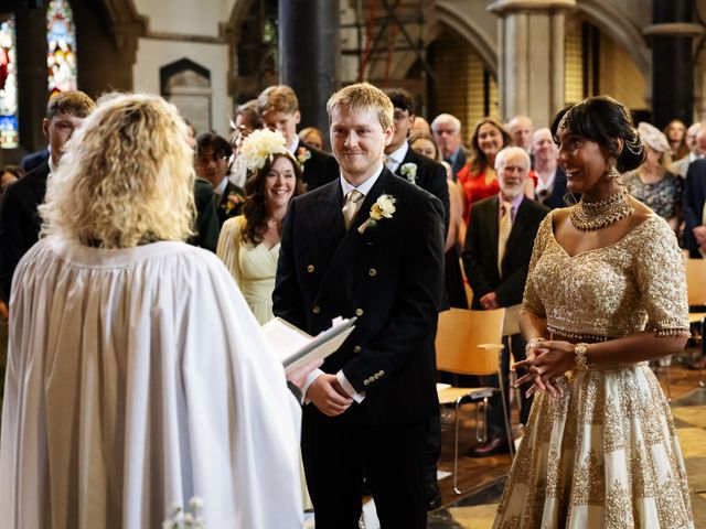 Will and Rebecca's Wedding in Stowe, Buckinghamshire 19
