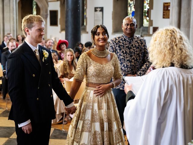 Will and Rebecca's Wedding in Stowe, Buckinghamshire 27