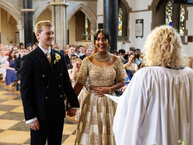 Will and Rebecca's Wedding in Stowe, Buckinghamshire 32