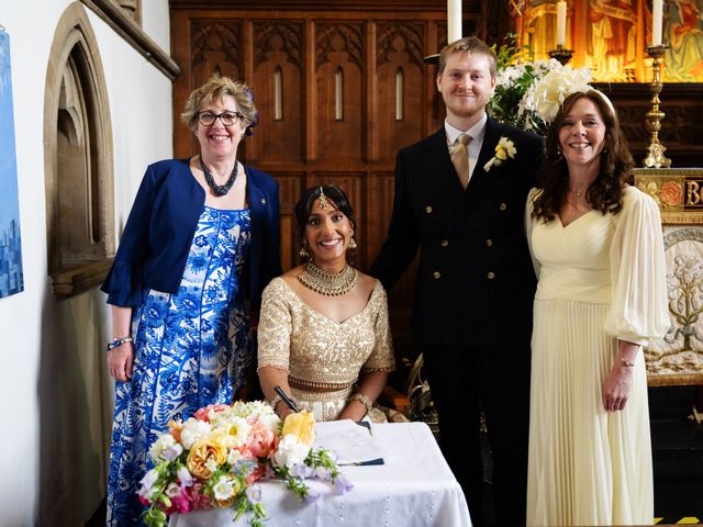 Will and Rebecca's Wedding in Stowe, Buckinghamshire 41